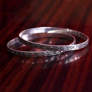 925 sterling silver bangle, silver bangle, round bangle, adjustable bangle, buy silver bangle online, buy silver bangle online, buy Silver Stud bangle online