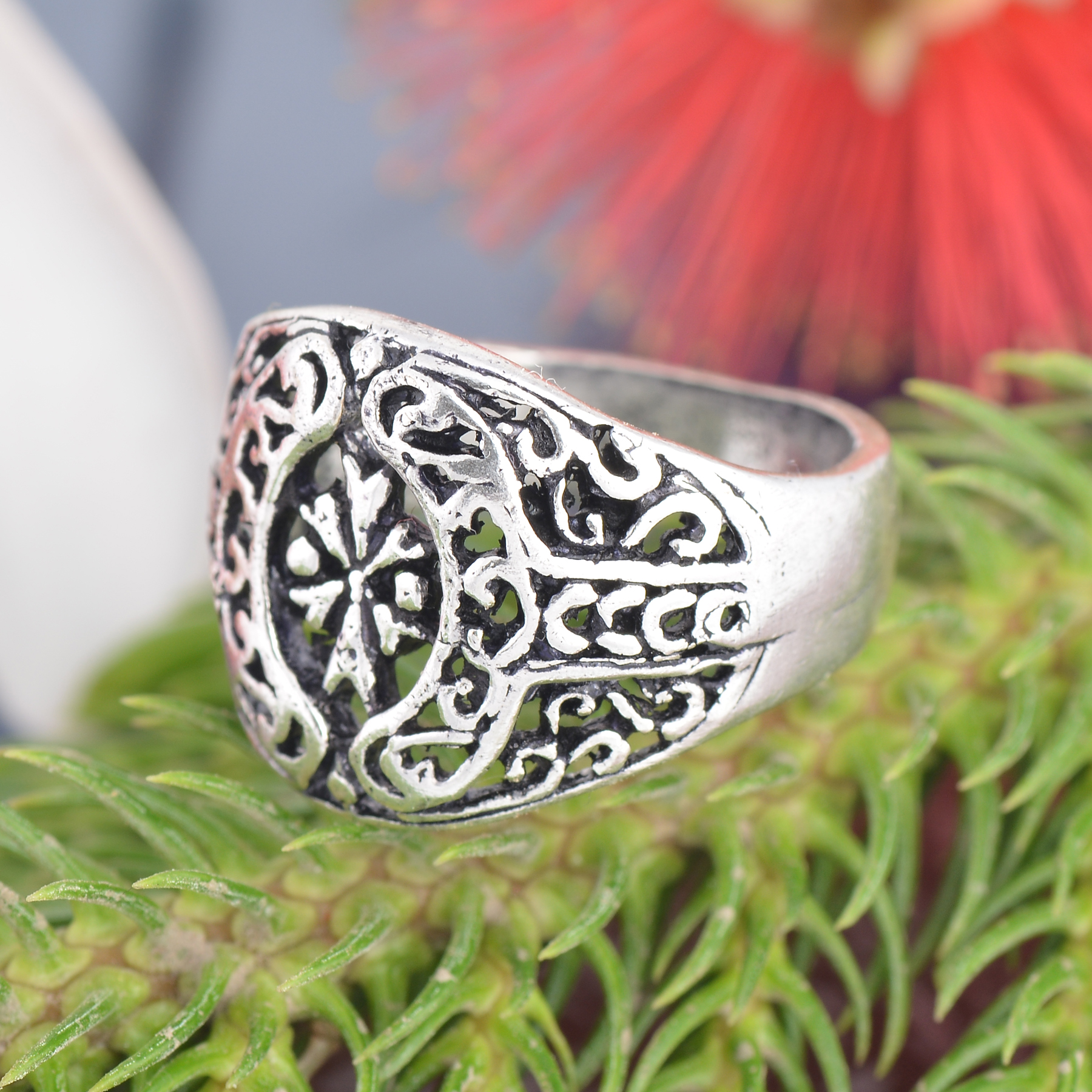 Silver Oxidized Plated Filigree Design Fashion Ring Jewelry - Gem